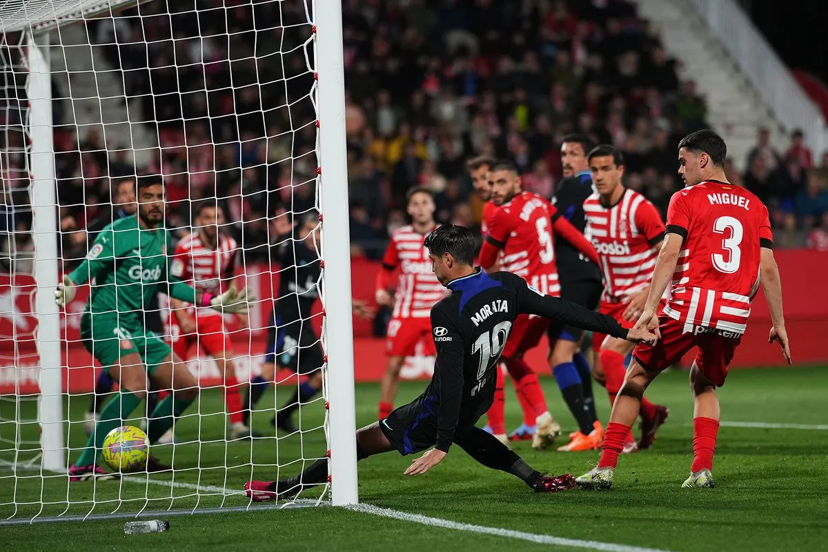 Atlético Madrid đấu với Girona 02